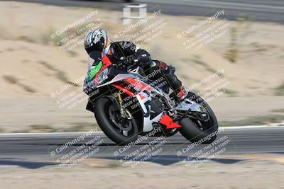 media/Nov-16-2025-Race Pace (Sun) [[8c5fa54630]]/Non Verified Riders (1st 20 Minutes)/2-Turn 10 (1010am)/